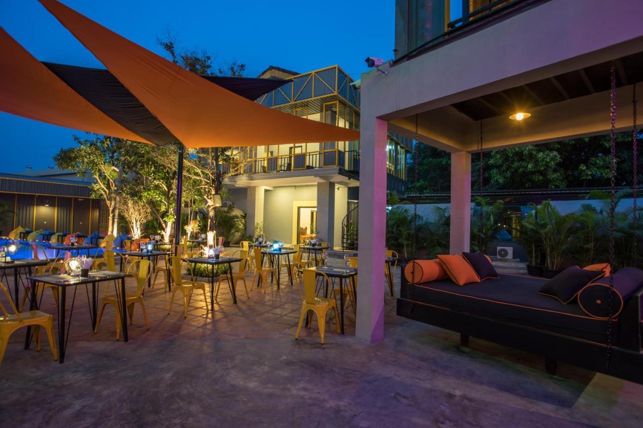 White Rabbit Hostel Siem Reap Eksteriør bilde