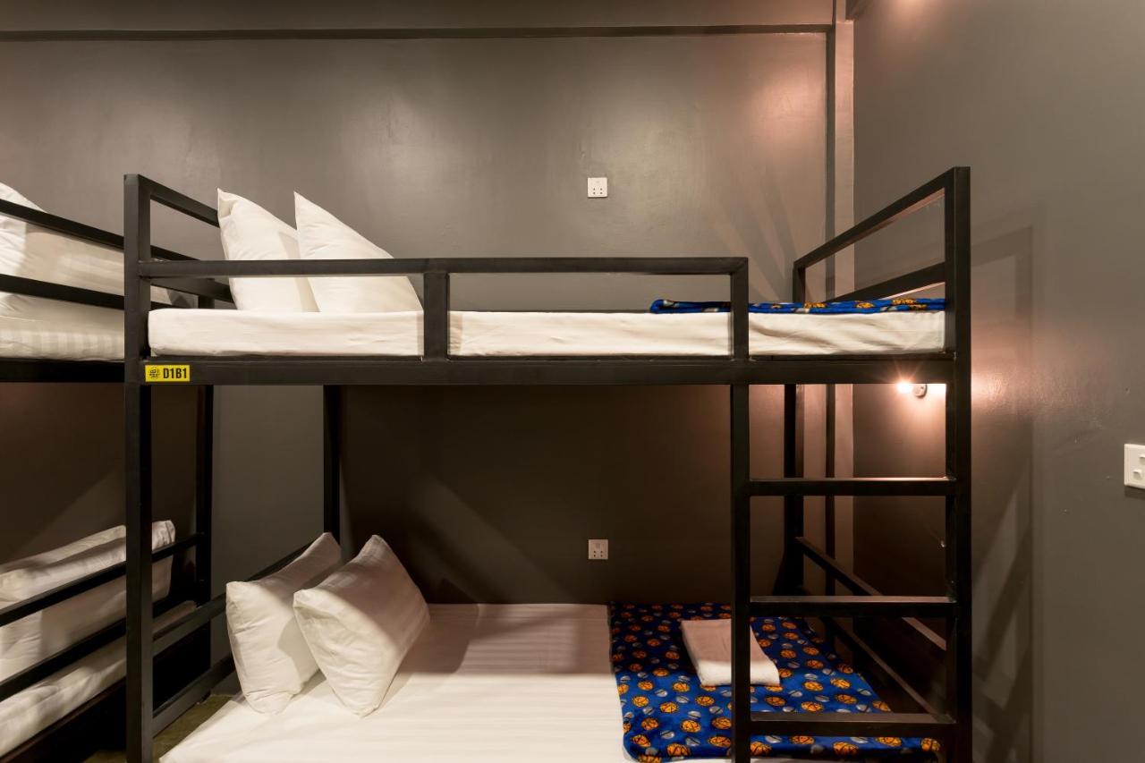 White Rabbit Hostel Siem Reap Eksteriør bilde