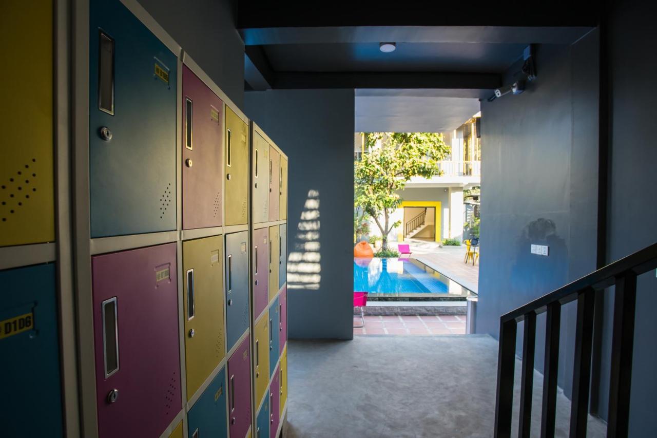 White Rabbit Hostel Siem Reap Eksteriør bilde